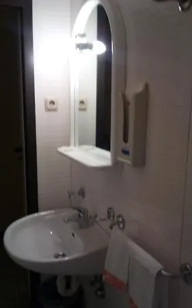 Violetta Hotel