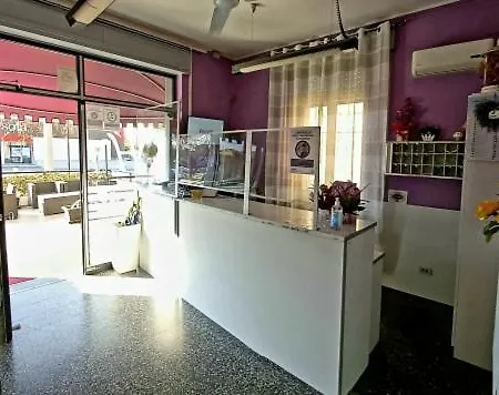 Violetta Hotel