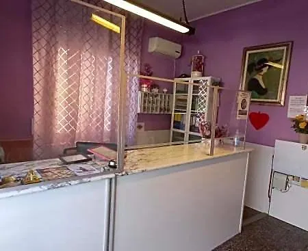 Hotel Violetta *