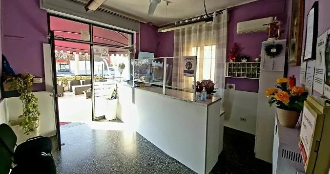 Violetta Hotel